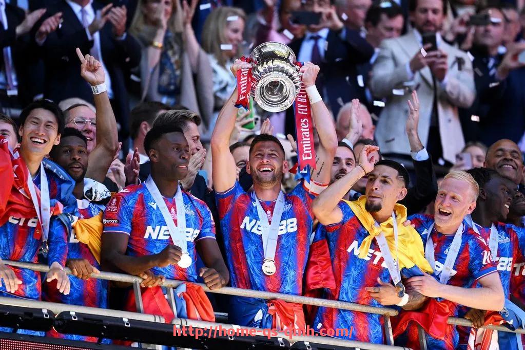 球盟会官网-扎吉与其执教的意甲球队表现分析